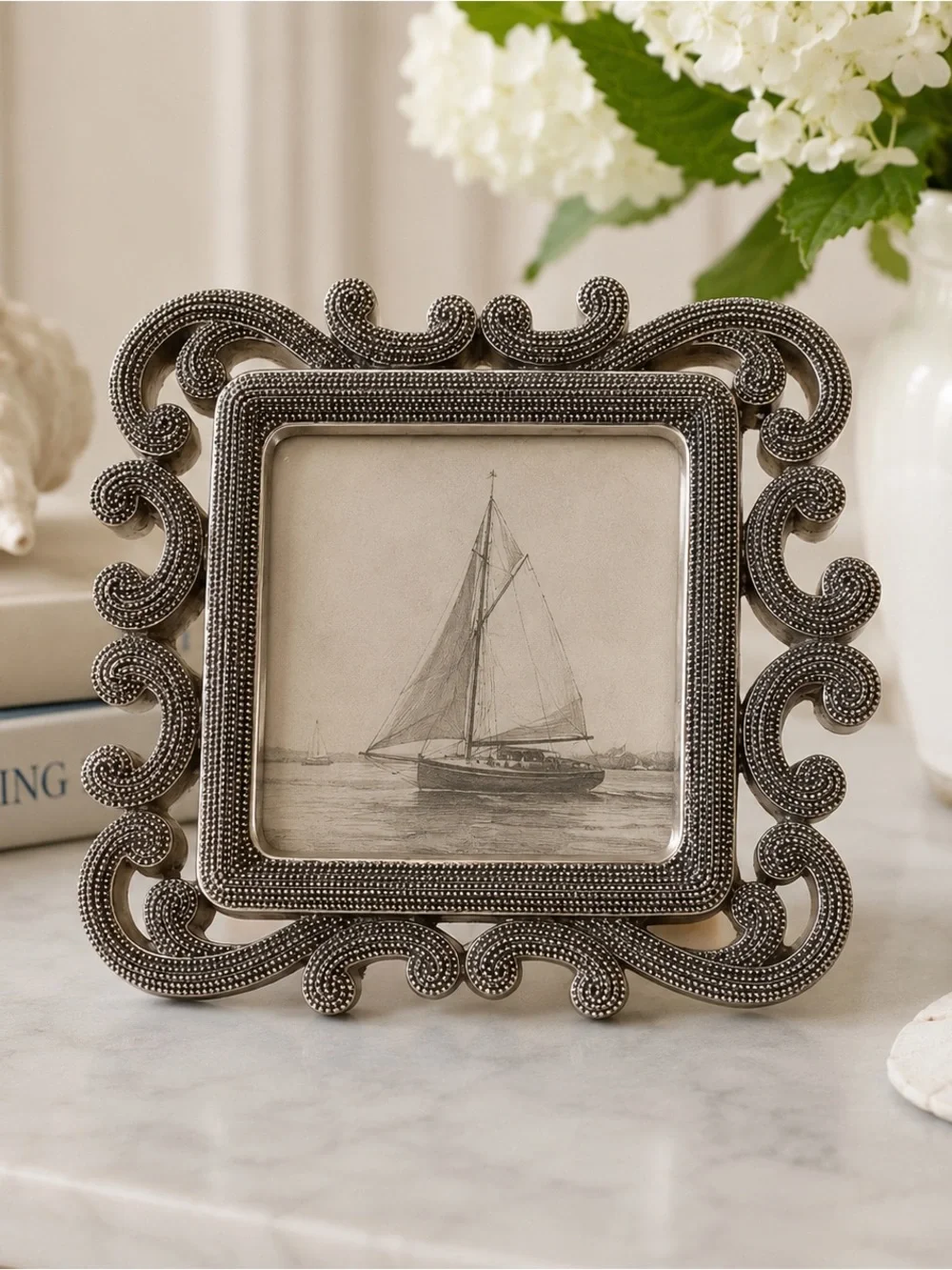 Drexel Heritage Metal Frame Mini Bobbin Detail 5x5